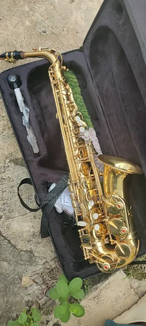 Neat as New Saxophone