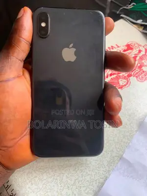Apple iPhone X 64 GB Black