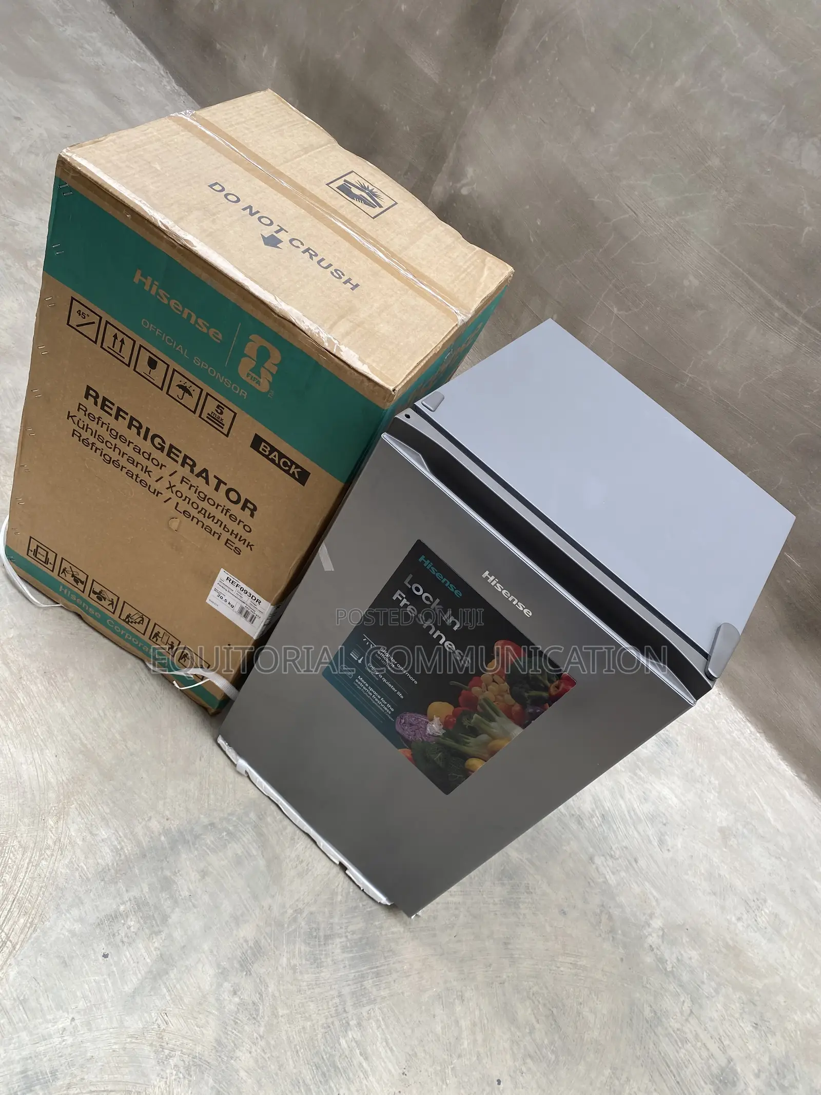 Hisense Compact 90L Fridge and Freezer Model REF093DR