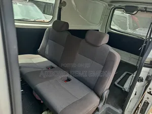 Nissan Caravan (Urvan) 2010 White