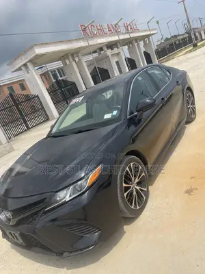 Toyota Camry 2019 Black