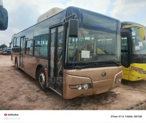 Yutong ZK6116D 2016 Gold