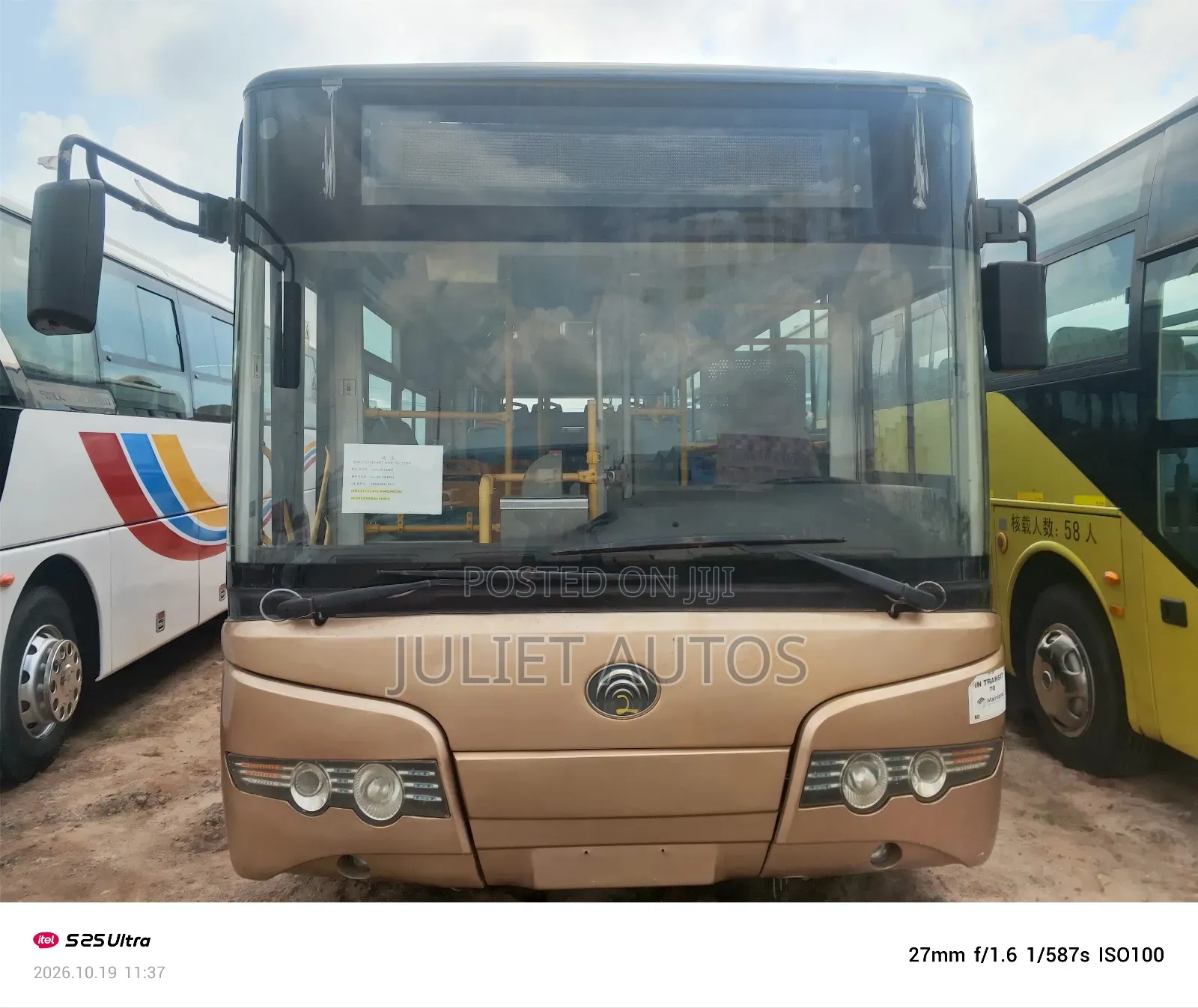 Yutong ZK6116D 2016 Gold