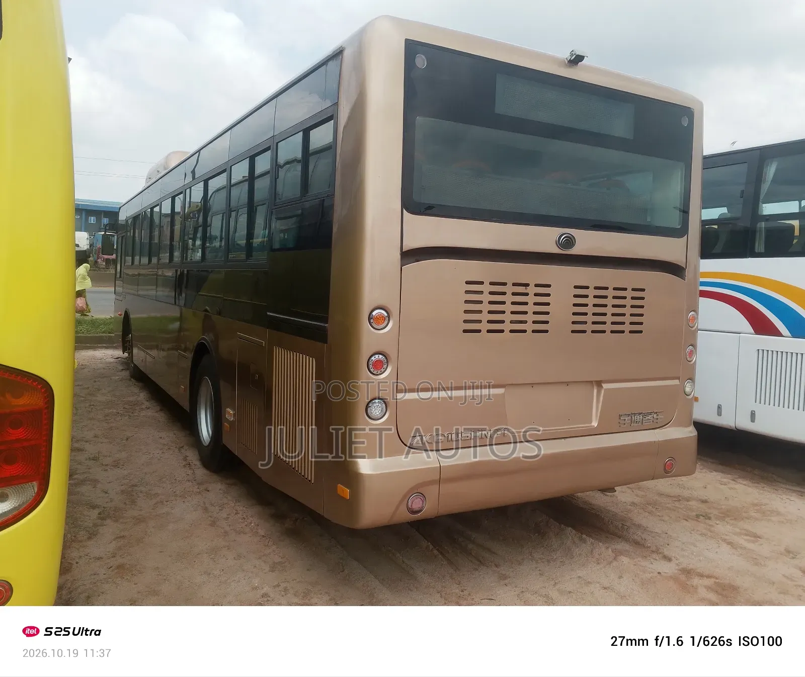 Yutong ZK6116D 2016 Gold