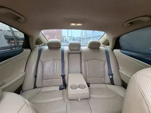 Hyundai Sonata Limited Sedan FWD (2.4L 4cyl 6A) 2011 Black