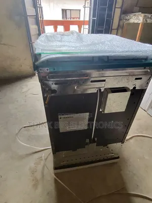 Tamashi 50x50 Standing Gas Cooker 4 Burners + Oven
