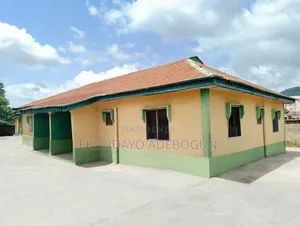 2bdrm Bungalow in Ado Ekiti for sale