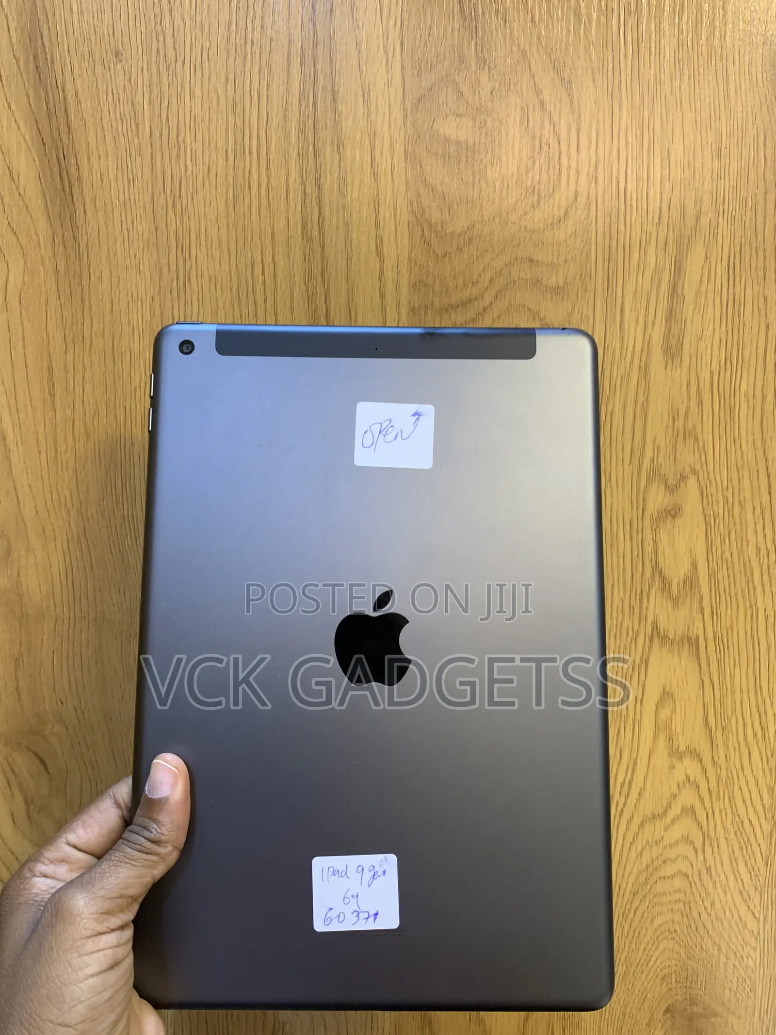 Apple iPad 10.2 (2021) 64 GB Gray