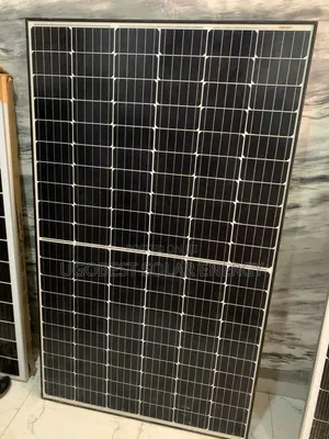 550watts Canada Solar Panel