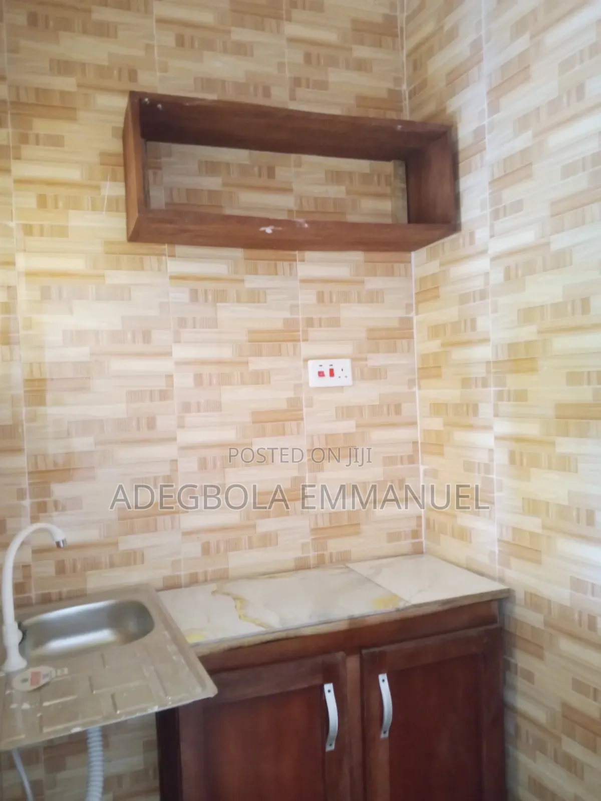 Mini Flat in Ejikeye, Alakia for rent