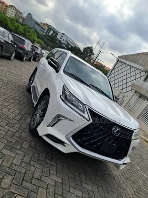 Lexus LX 2017 White