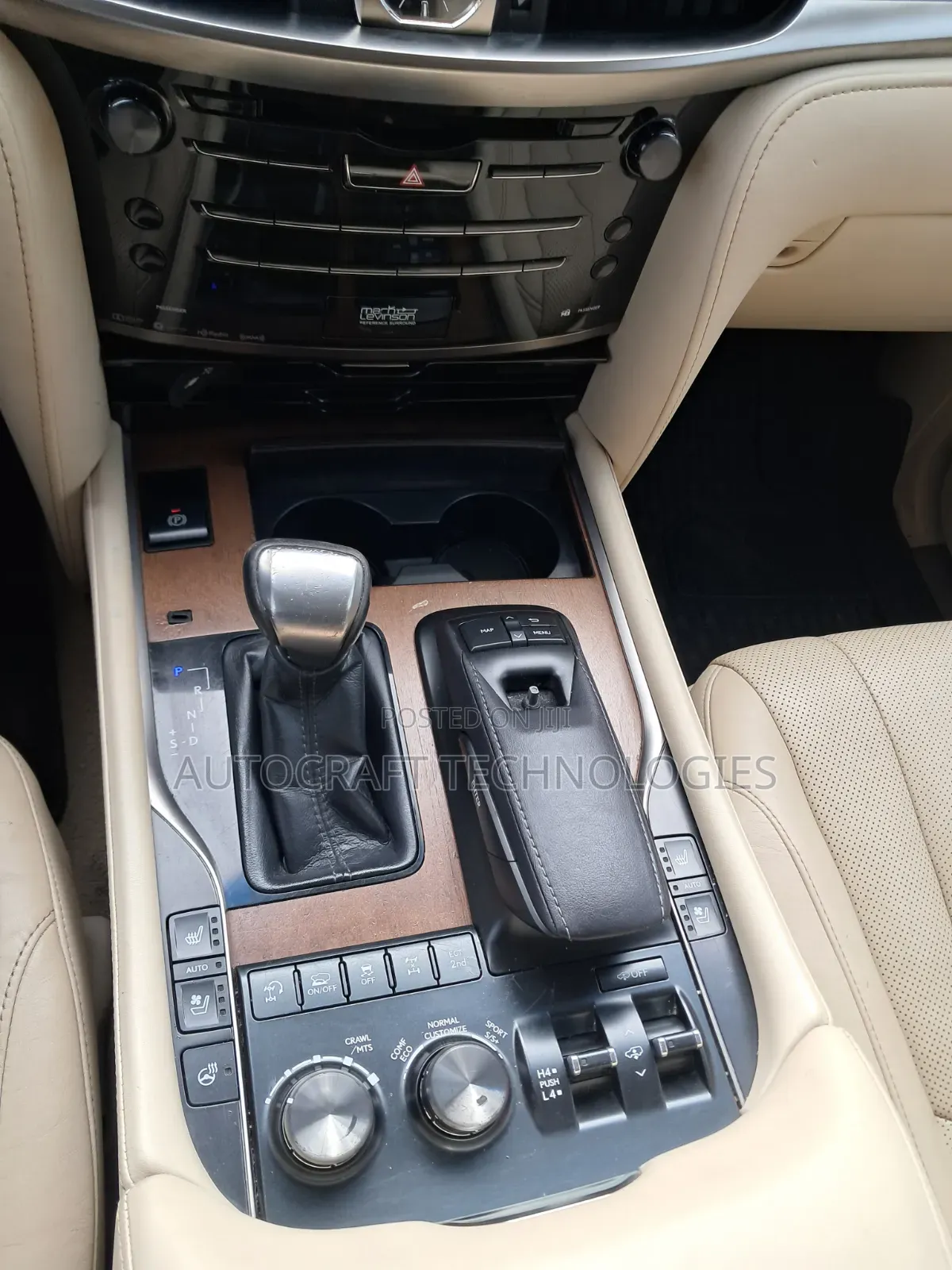 Lexus LX 2017 White