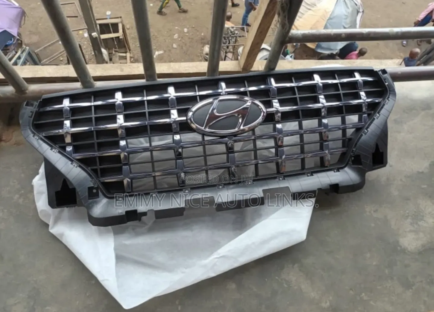 2018 Venue Front Grill