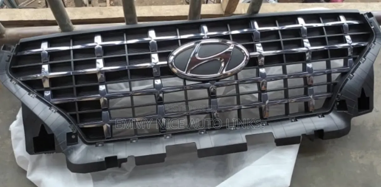 2018 Venue Front Grill