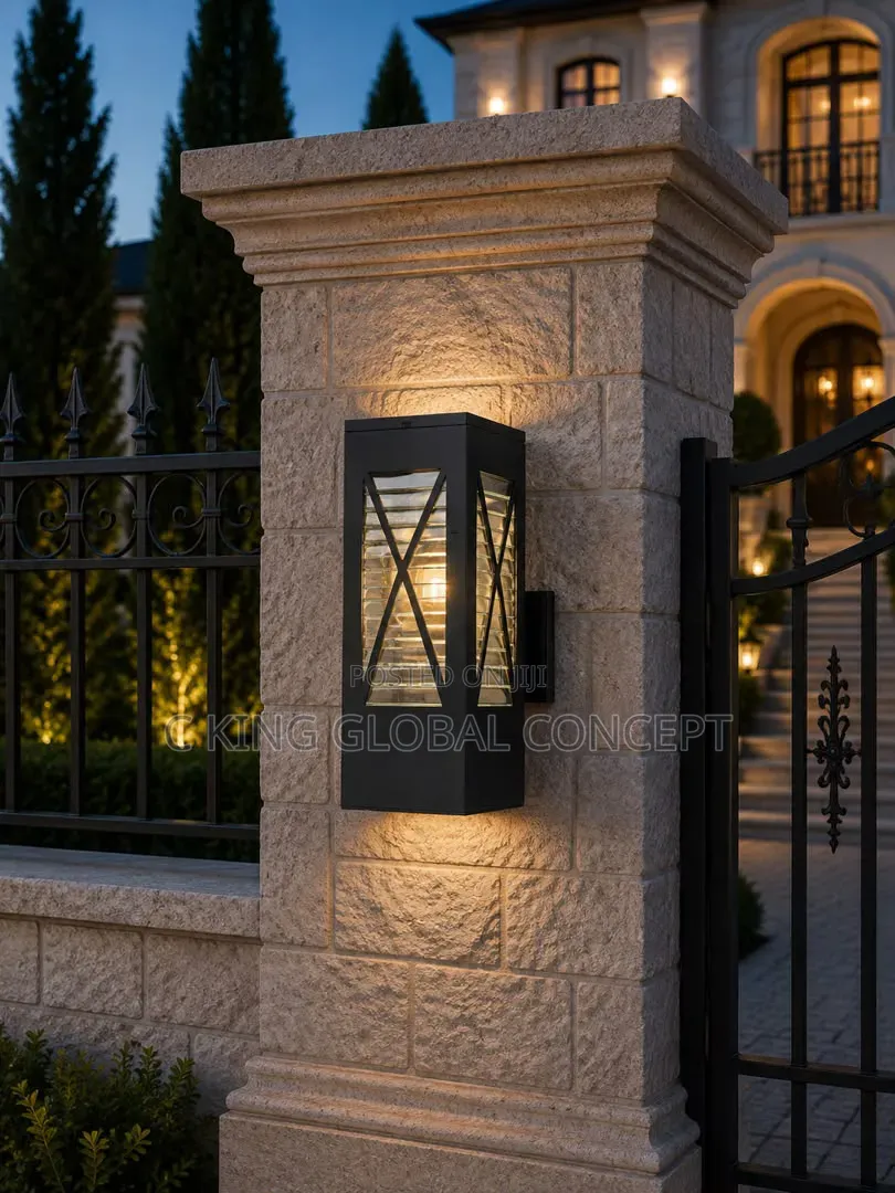 Pilar Light