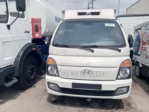 Hyundai H-100 2004 White