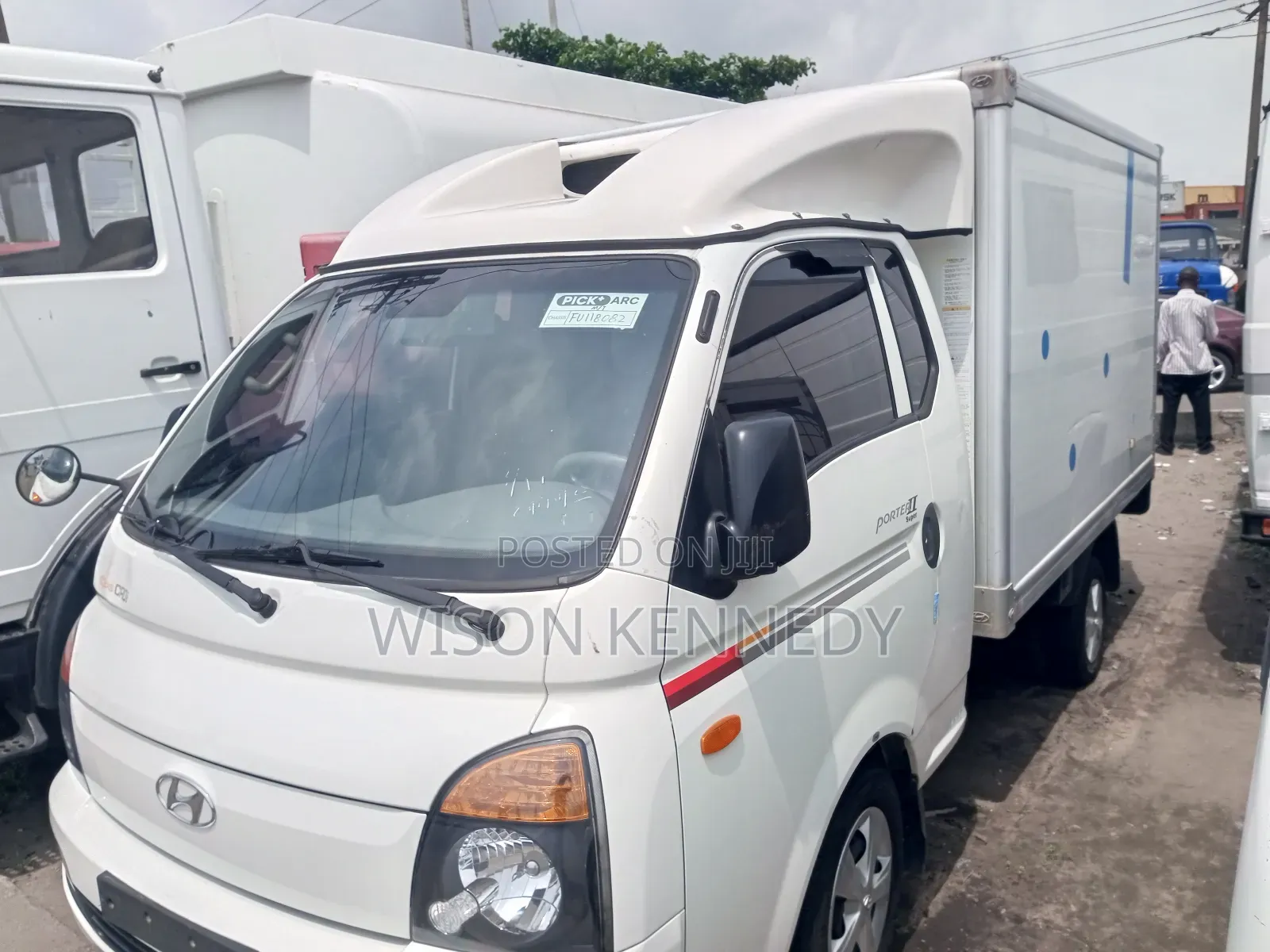 Hyundai H-100 2004 White