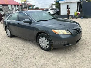 Toyota Camry 2.4 LE 2008 Gray