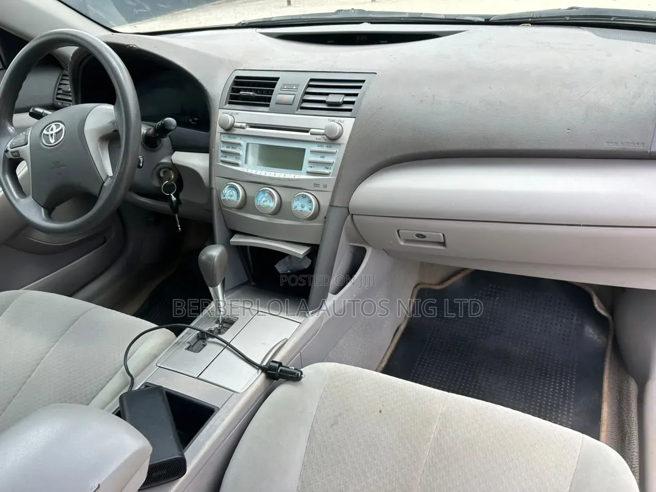 Toyota Camry 2.4 LE 2008 Gray