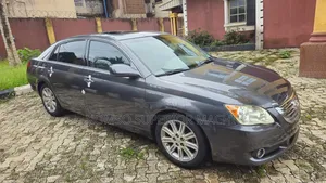 Toyota Avalon Limited 2010 Gray
