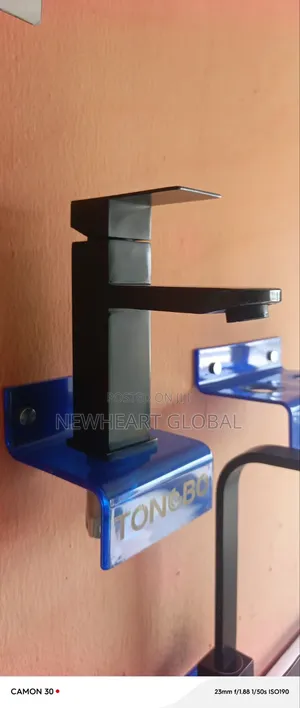 Quality Black Square Basin Faucet