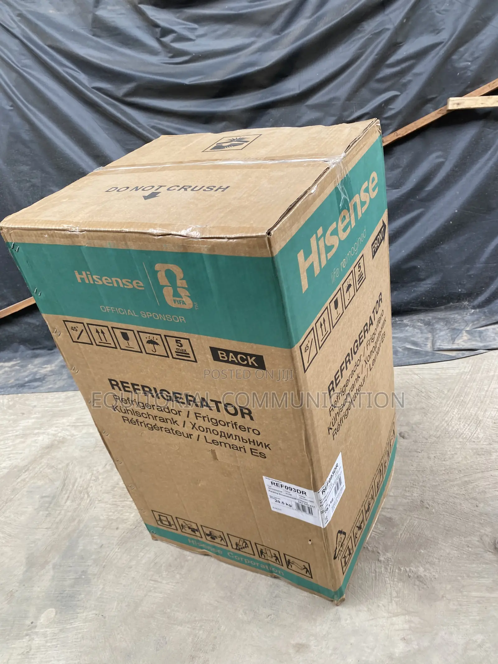 Hisense Compact 90-Litre Refrigerator With Upper Freezer REF093DR