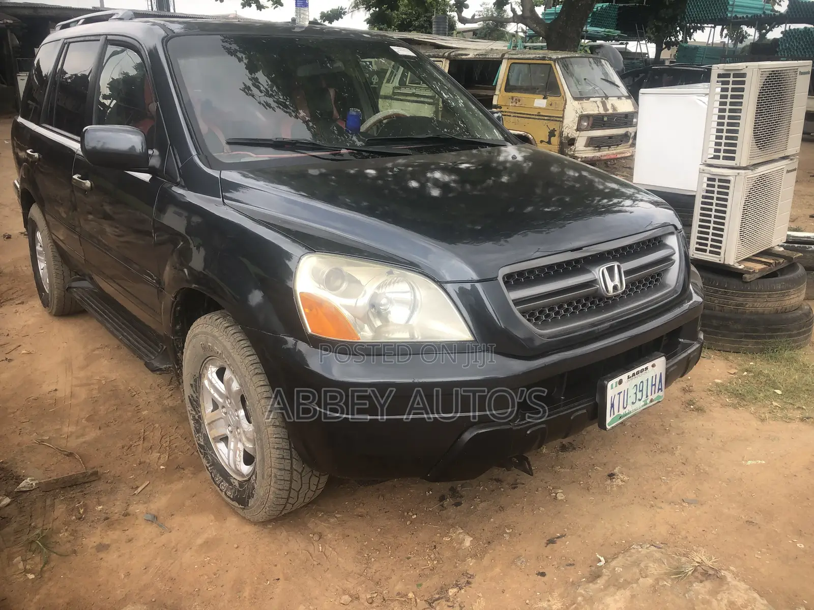 Honda Pilot 2005 Gray