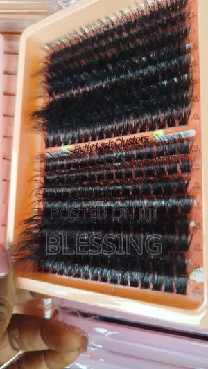 Cluster Lashes