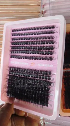 Cluster Lashes