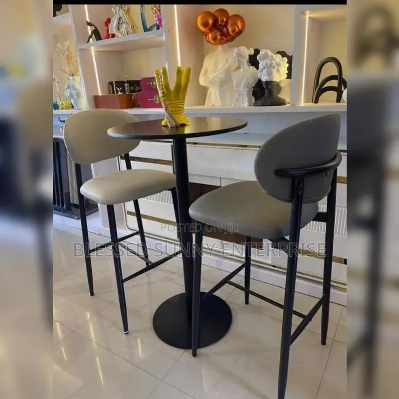 Bar Stools With Long Table