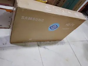 32-Inch Digital Display for Everyday Viewing