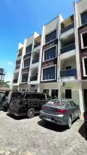 5bdrm Townhouse / Terrace in Victoria Island for rent