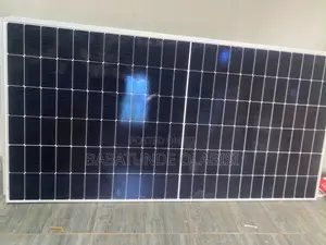 650W Monocrystalline Half-Cut Solar Panel