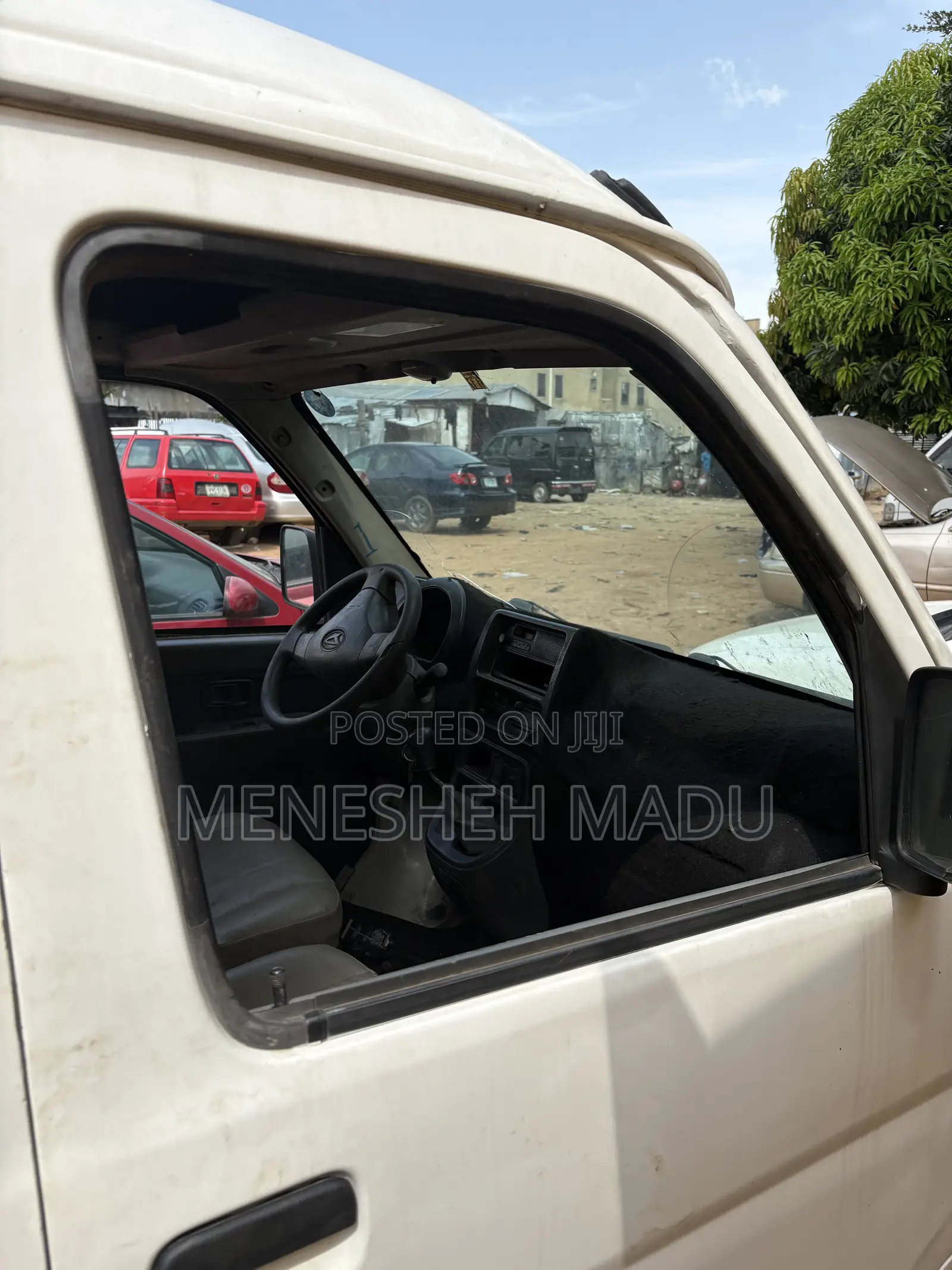 Daihatsu Hijet 2010 White