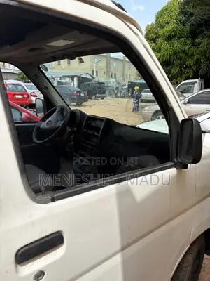Daihatsu Hijet 2010 White