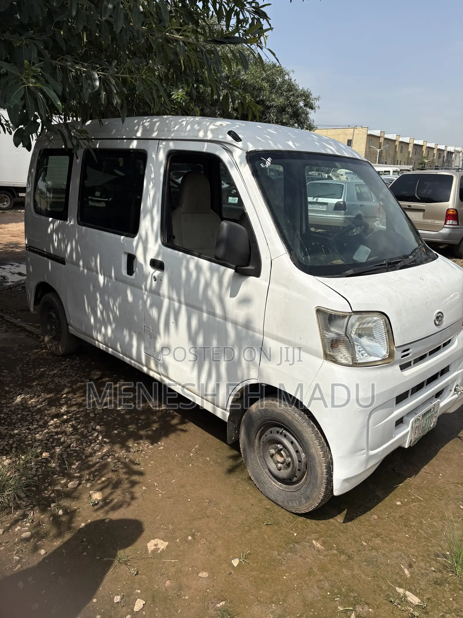 Daihatsu Hijet 2010 White