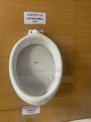 Standard Urinal Flat Back Small
