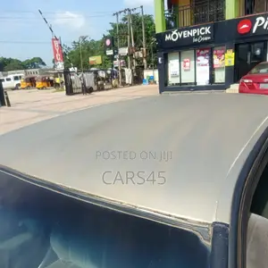 Toyota Camry 2000 Gold
