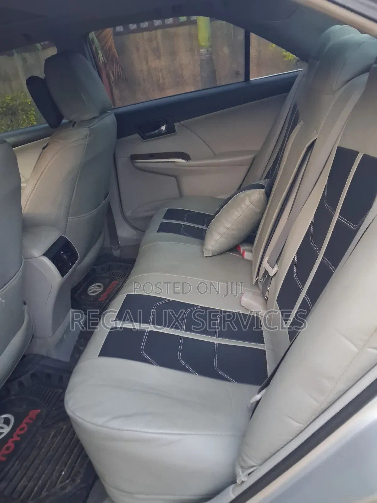 Toyota Camry 2014 Silver