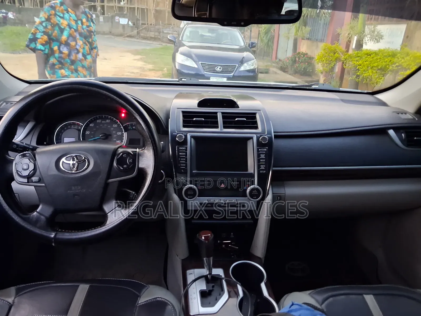 Toyota Camry 2014 Silver