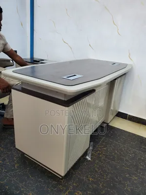 1.4 Meters Executive Table