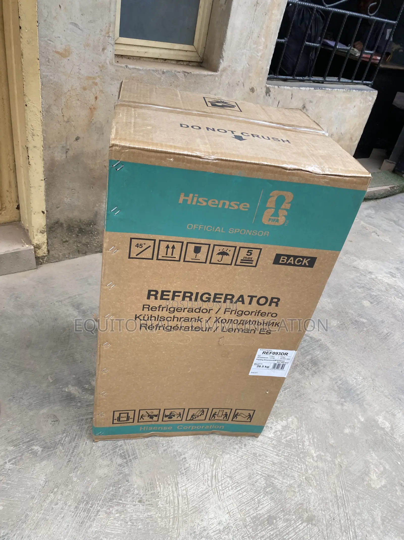 Hisense REF093DR 90L Small Refrigerator With Separate Freezer Space