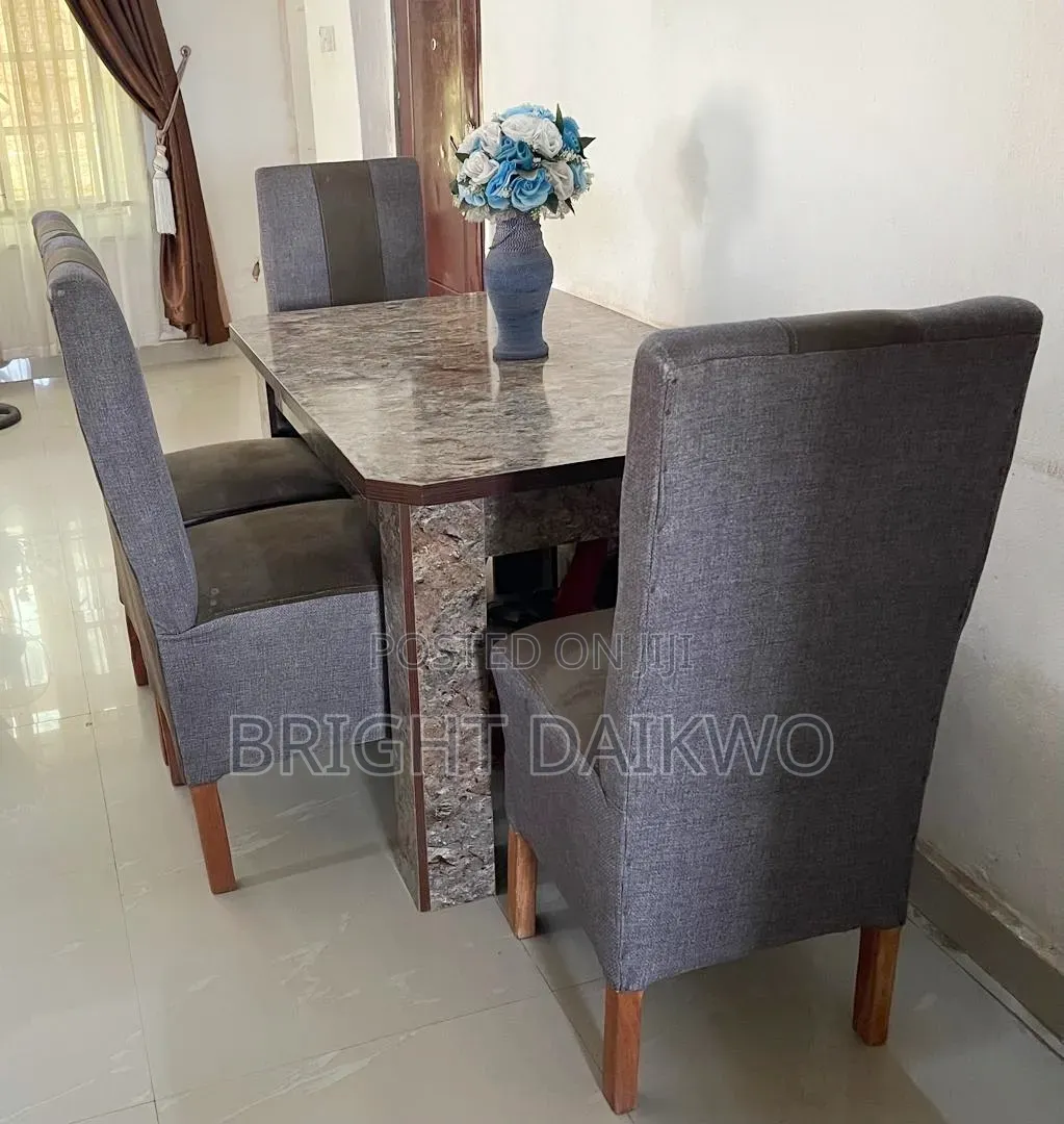 4 Seater Dining Table