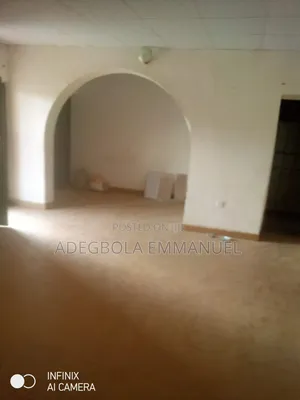 2bdrm Apartment in Oyadare, Alakia for rent