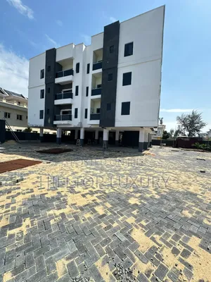 2bdrm Apartment in Lekki Phase 1 for sale