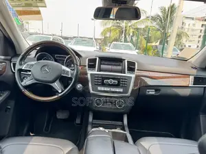 Mercedes-Benz M Class ML 350 4Matic 2013 White