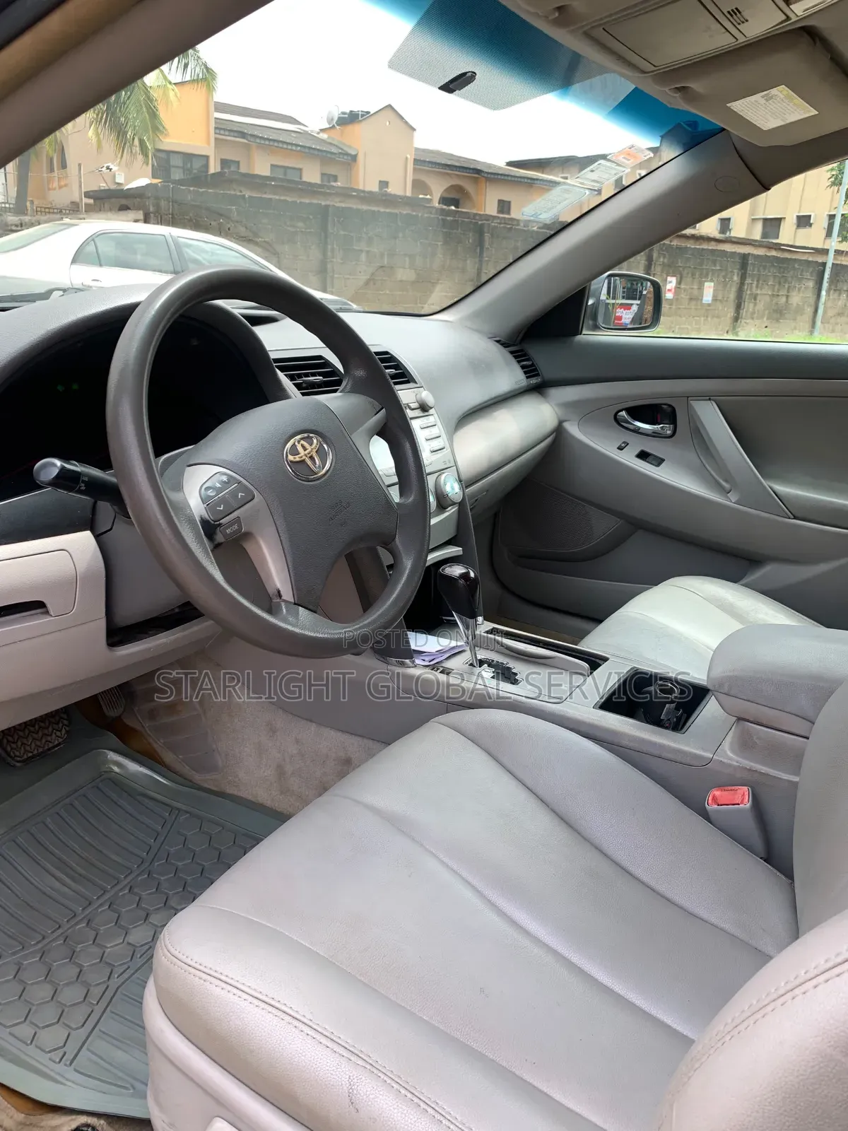 Toyota Camry 2008 Gray