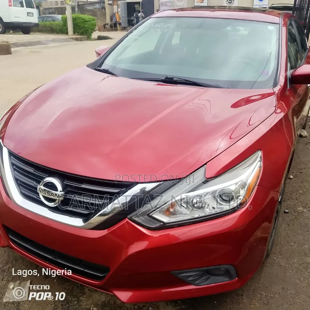 Nissan Altima 2.5 SV 2017.5 2017 Red