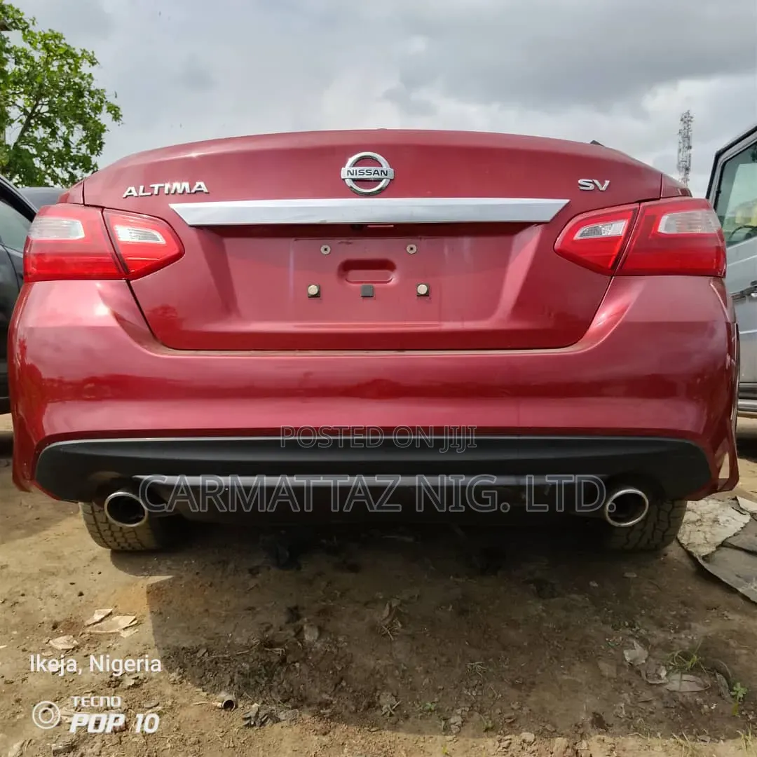 Nissan Altima 2.5 SV 2017.5 2017 Red