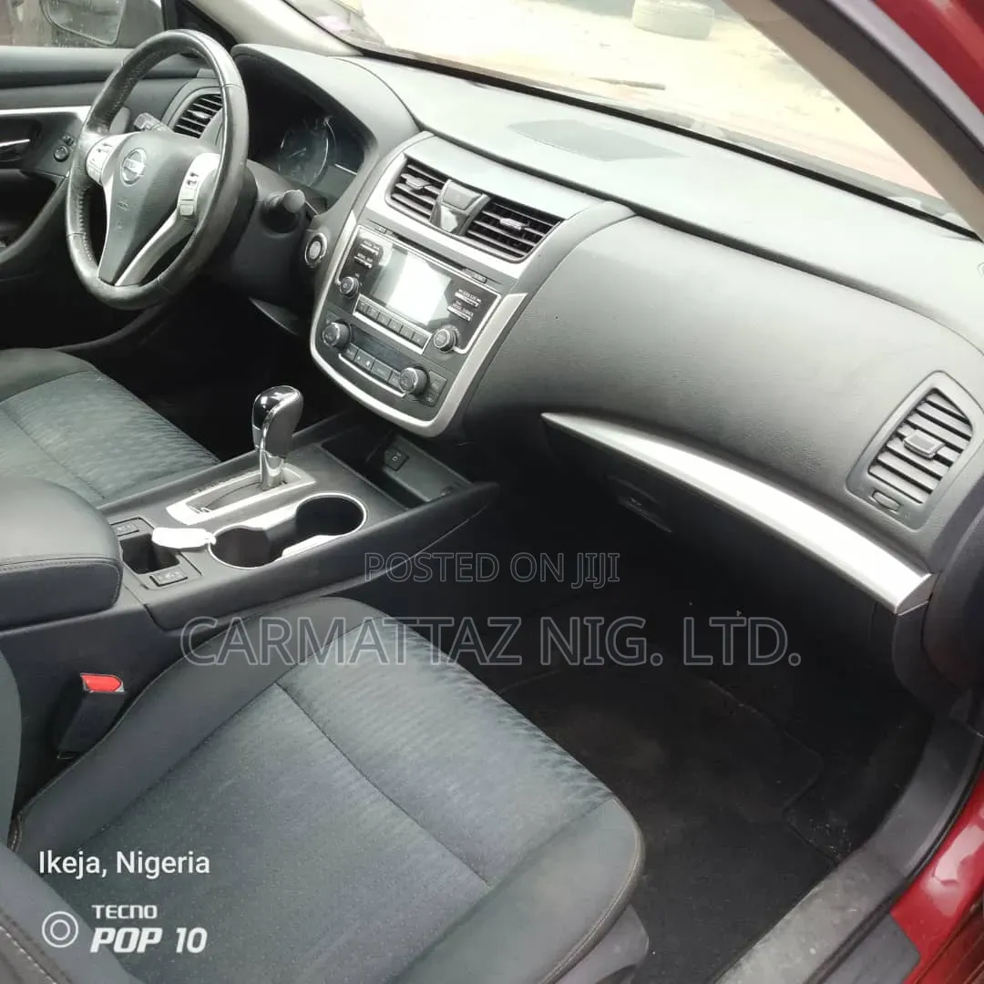 Nissan Altima 2.5 SV 2017.5 2017 Red